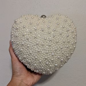 Francesca's pearl heart purse